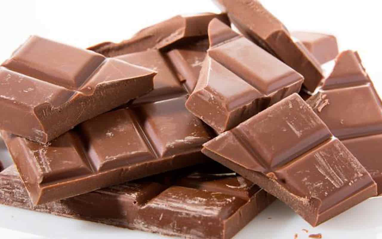 never-eat-chocolate-before-going-to-sleep-crazy-breakinglatest-news