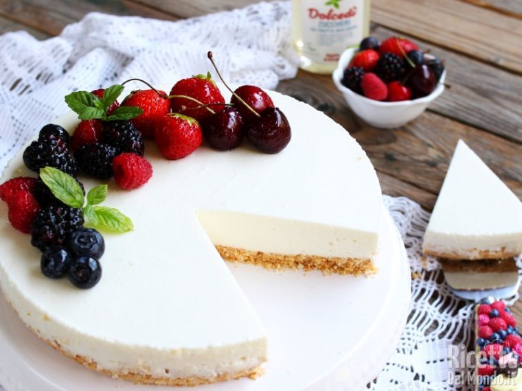 Cheesecake light allo yogurt greco: la ricetta