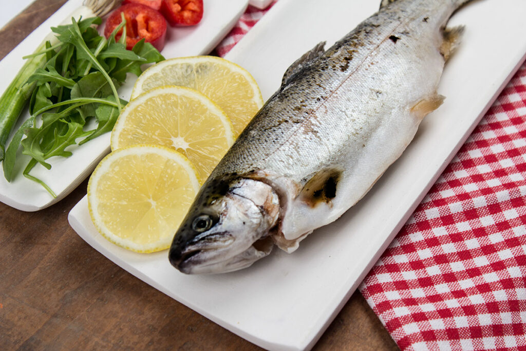 Come preparare un menù a base di pesce per gli ospiti: ecco 5 idee facili