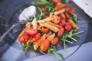 Ecco le migliori ricette di pasta fredda per pranzi estivi leggeri
