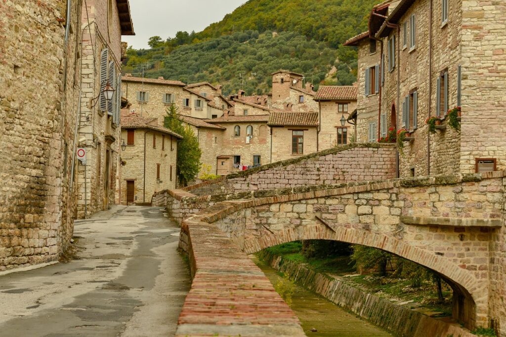 Non partire senza visitare i borghi storici della Toscana settentrionale